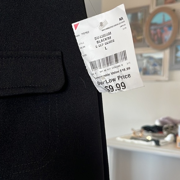 Black Long Stretchy Skirts - Picture 5 of 6